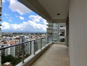 Spacious penthouse for sale in Piantini in Santo Domingo.,  Santo domingo