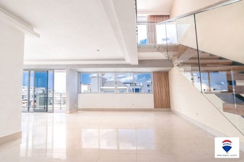 Modernly designed three story pent-house for sale in Evaristo Morales,  Santo domingo