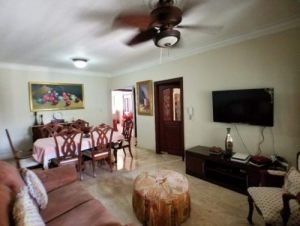 Family apartment for sale in Evaristo Morales, Santo Domingo. ,  Santo domingo