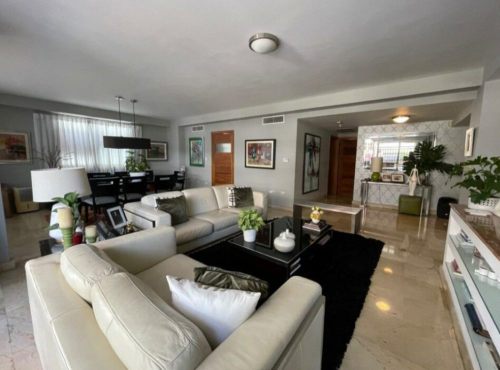 Family apartment for sale in Piantini, Santo Domingo. ,  Santo domingo