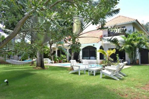      Guavaberry Resort y Country Club, Juan dolio