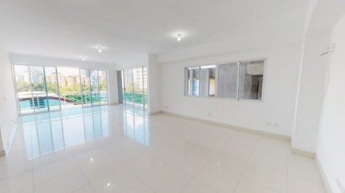 Family apartment for sale in Ensanche Naco, Santo Domingo.   Santo domingo