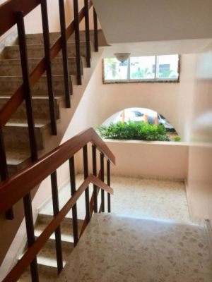       Lujoso apartamento en venta o alquiler amueblado en Ensanche Paraíso, Santo Domingo.  Santo domingo