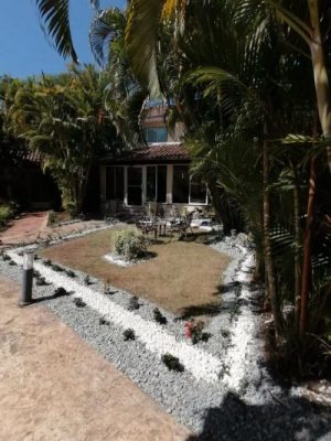       Hermosa Villa en venta o alquiler amueblada en Juan Dolio, Guayacanes.   Juan dolio